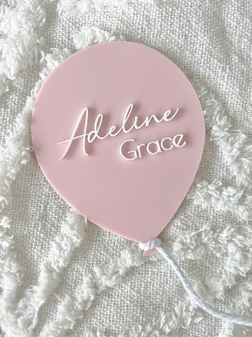 BALLOON SHAPED BIRTH ANNOUNCEMENT