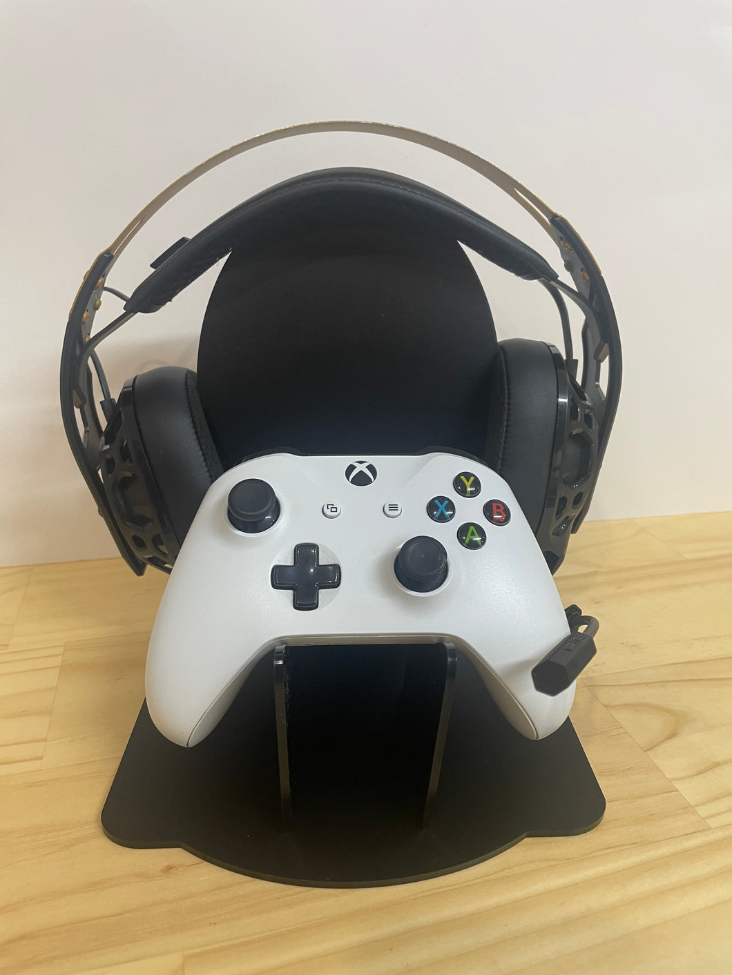 BLANK CONTROLLER & HEADSET STAND