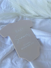 Load image into Gallery viewer, ACRYLIC PREGNANCY ANNOUNCEMENT ONESIE PLAQUE
